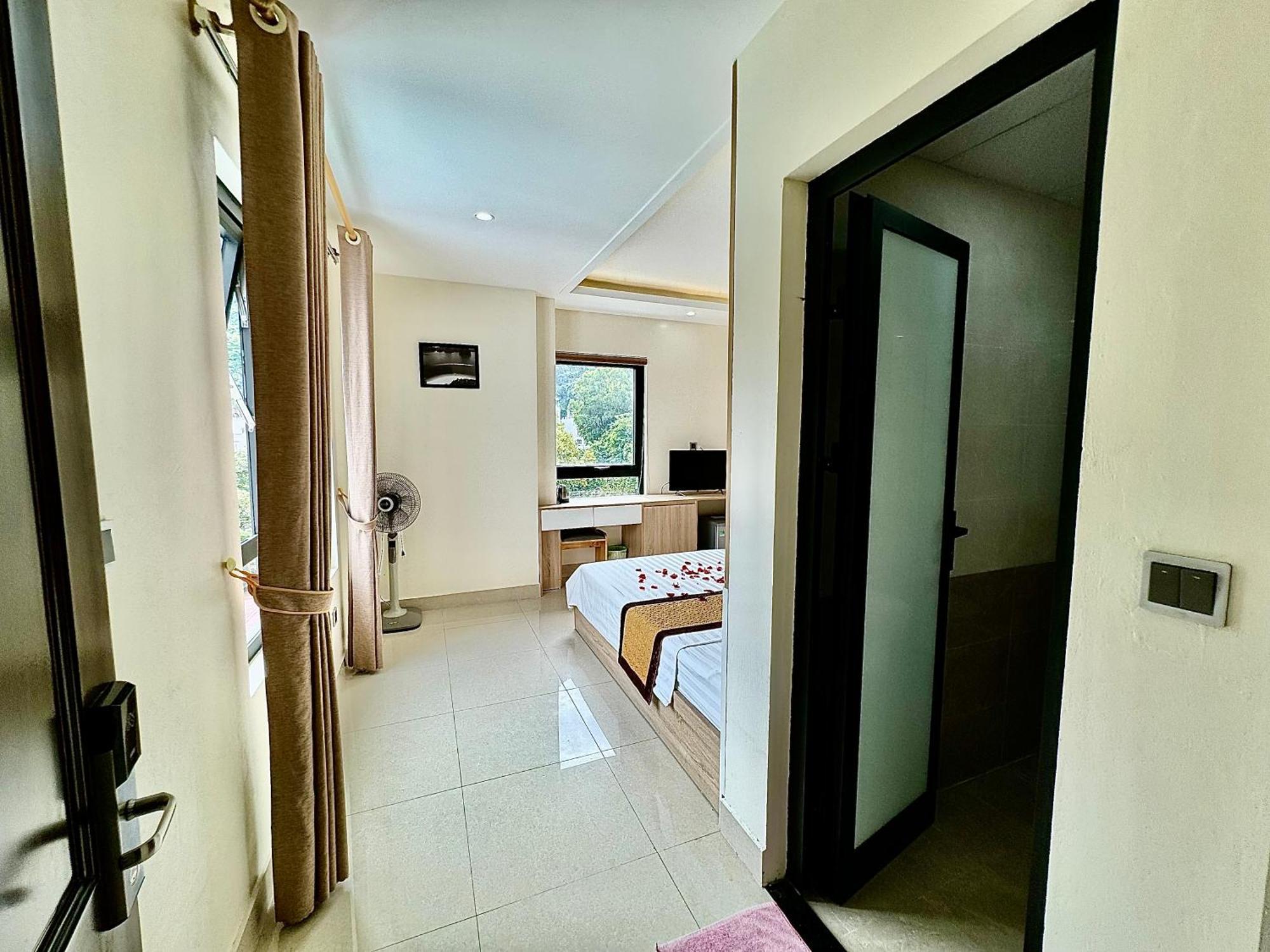 Dong Khe Sau Sunflower Catba Hotel מראה חיצוני תמונה